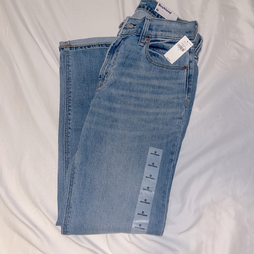 Old navy boyfriend mid-rise jeans